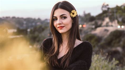 wallpaper victoria justice